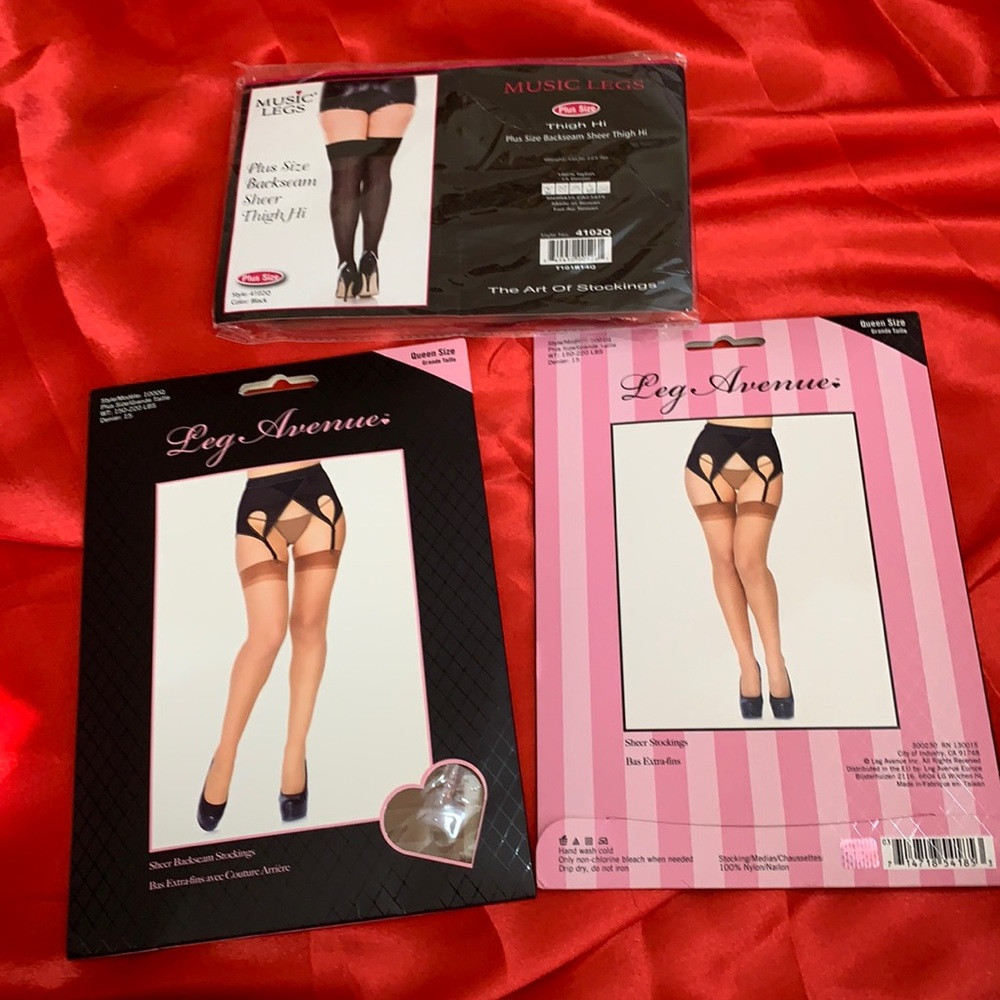 🖤Queen size/ Plus size Nylons lot🖤